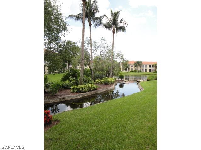 400 Lambiance Cir. #104, Naples, FL 34108