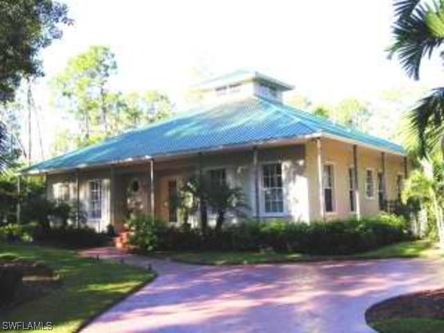 2121 Oakes Blvd., Naples, FL