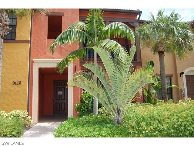 9113 Chula Vista Ln. #02, Naples, FL 34113