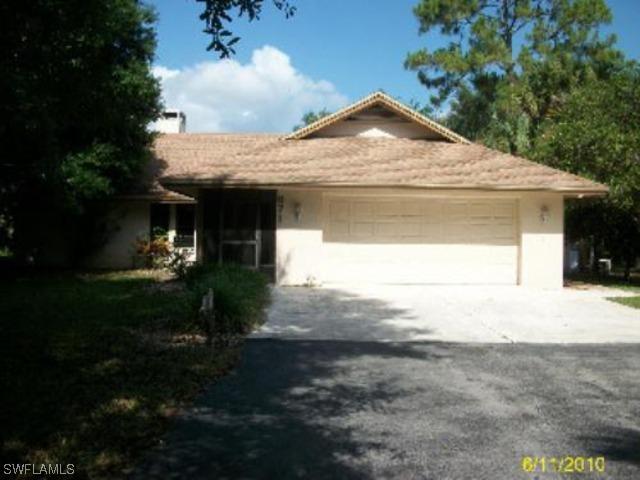 671 7th St., Naples, FL 34120