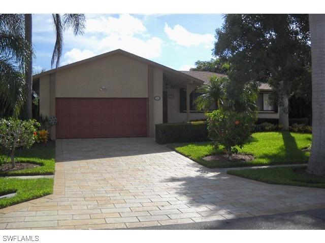 118 Tahiti Rd., Marco Island, FL 34145