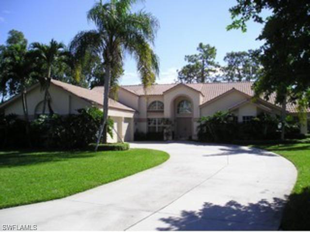 18 Paddington Ct., Naples, FL