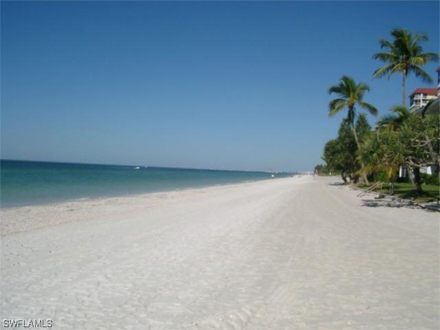 470 Bermuda Cove Way #202, Naples, FL