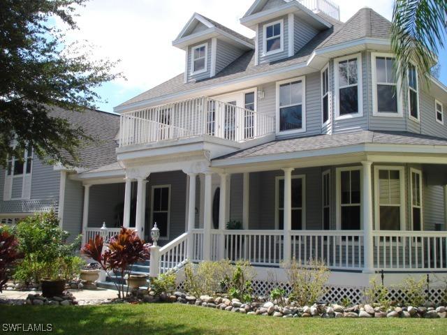 1495 Gordon River Ln., Naples, FL 34104