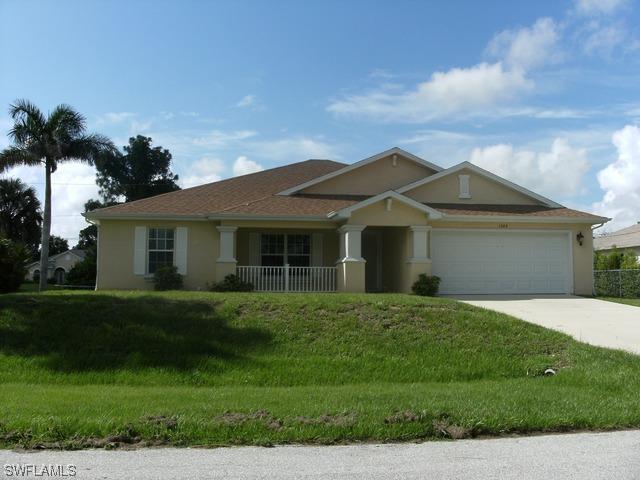 1304 7th Ter., Cape Coral, FL 33991