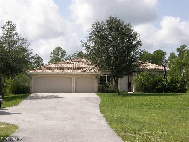 2080 24th Ave., Naples, FL 34120