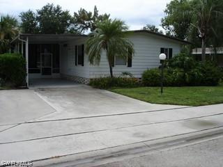 537 Charlemagne Blvd., Naples, FL 34112