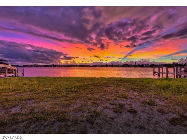 2040 Kingfish Rd., Naples, FL 34102