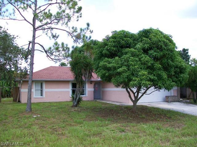 2200 45th Ter., Naples, FL 34116