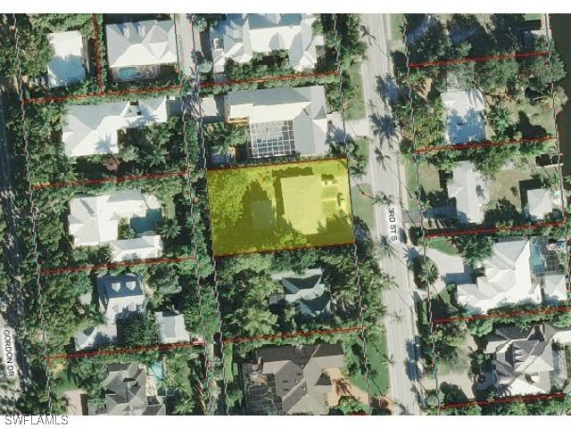 1586 3rd St., Naples, FL