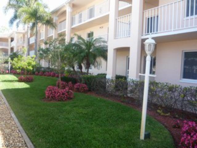 6945 Dennis Cir. #106, Naples, FL