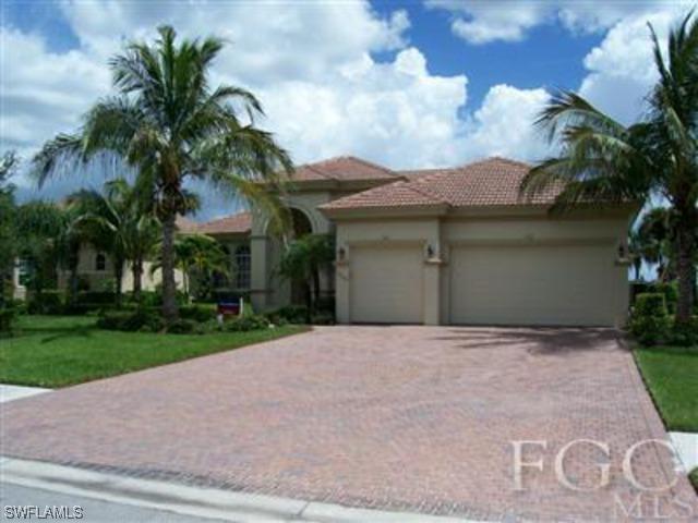5609 Whispering Willow Way, Fort Myers, FL 33908