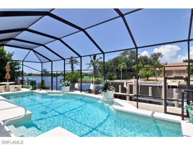 215 6 St., Bonita Springs, FL 34134
