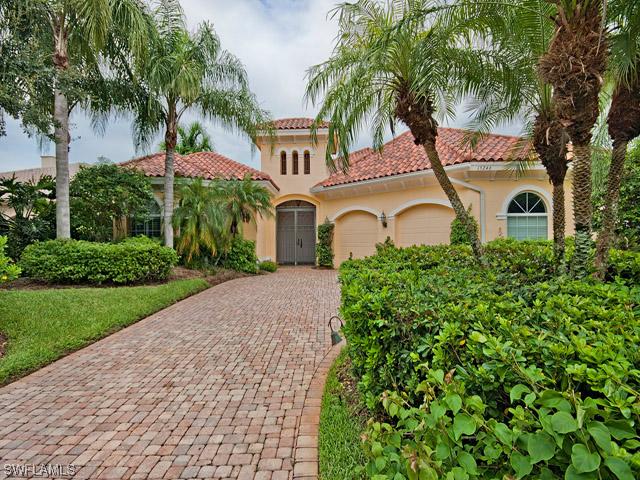 15246 Burnaby Dr., Naples, FL 34110
