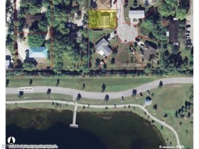 3725 Guilford Oaks Ln., Naples, FL 34112