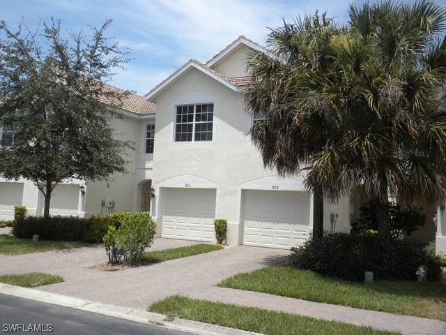 913 Hampton Cir. #102, Naples, FL 34105