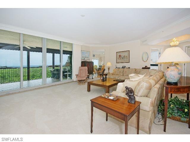 7575 Pelican Bay Blvd. #501, Naples, FL 34108