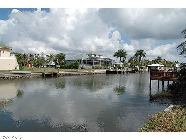 141 Egret Ave., Naples, FL 34108