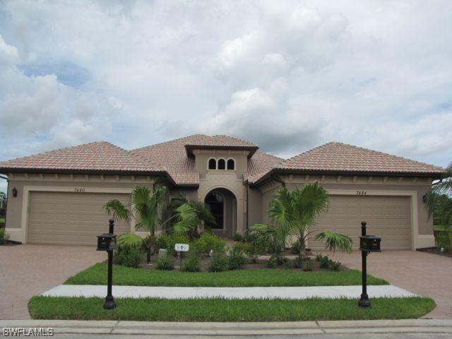 7484 Moorgate Point Way, Naples, FL 34113