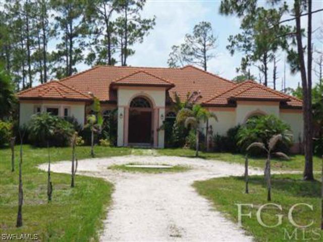 361 Everglades Blvd., Naples, FL 34120