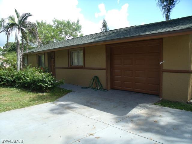 9180 Pineapple Rd., Fort Myers, FL 33967