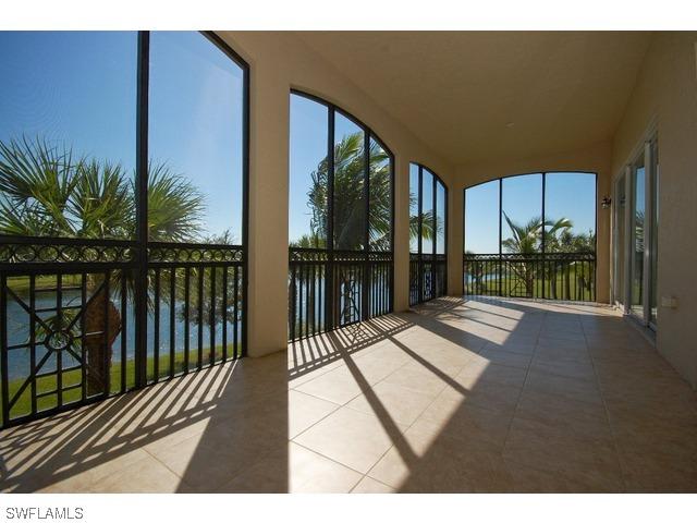 3123 Aviamar Cir. #204, Naples, FL 34114