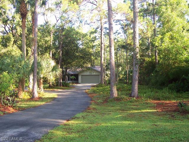 5081 Hawthorn Woods Way, Naples, FL