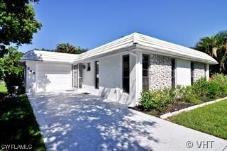 245 Lanchester Ct. #41, Naples, FL 34112