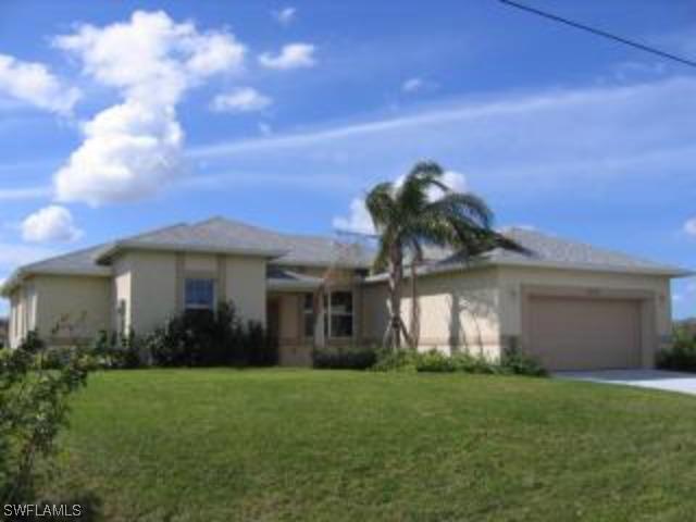 3229 3rd St., Lehigh Acres, FL 33971