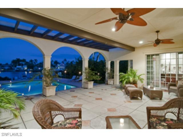 221 Aqua Ct., Naples, FL 34102