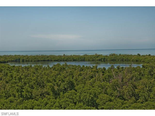 6849 Grenadier Blvd. #705, Naples, FL