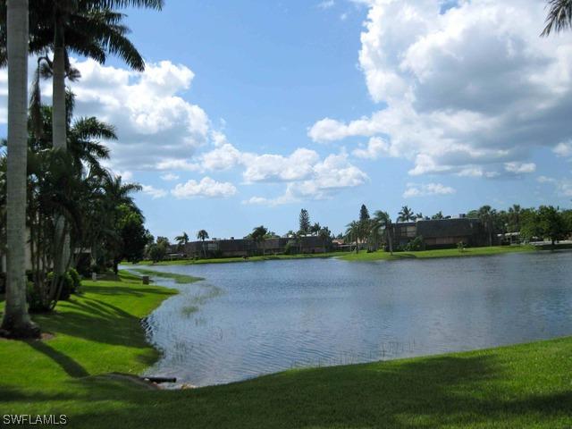 4240 Chantelle Dr. #B-202, Naples, FL