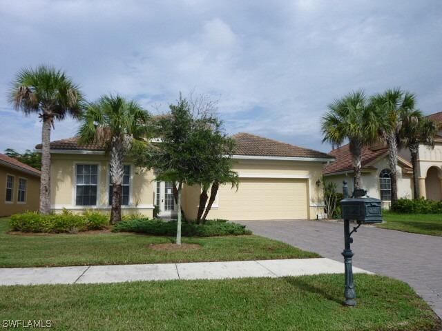 15854 Delaplata Ln., Naples, FL 34110