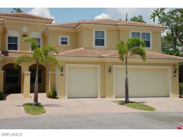 1405 Mariposa Cir. #104, Naples, FL 34105