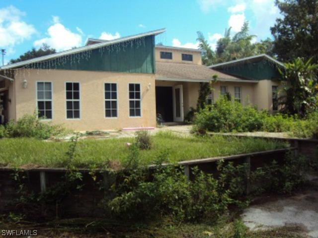 481 12th Ave., Naples, FL