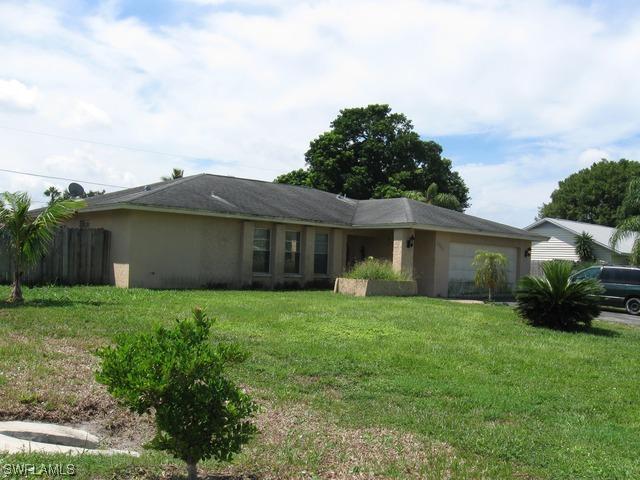 4442 24th Pl., Naples, FL