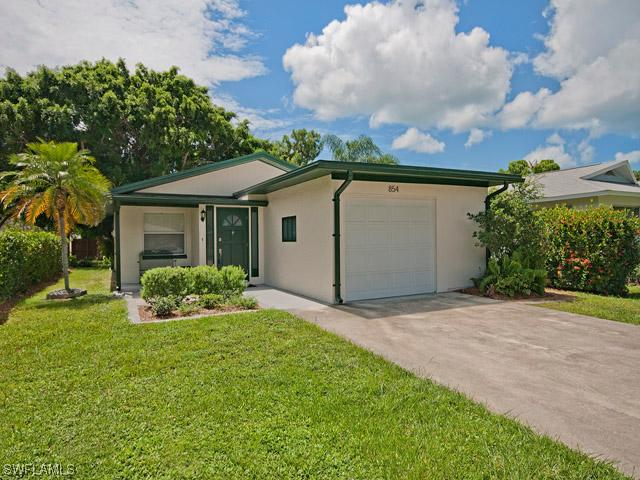 854 99th Ave., Naples, FL 34108