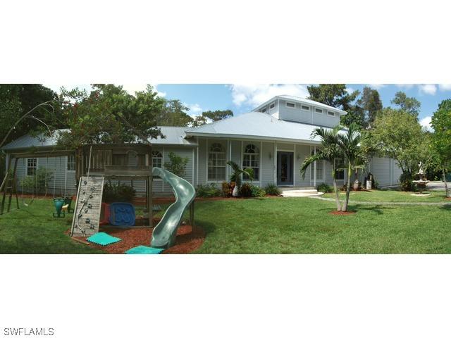 433 Corbel Dr., Naples, FL 34110