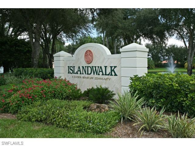 5851 Charlton Way, Naples, FL