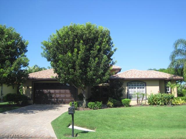 28440 Del Lago Way, Bonita Springs, FL 34135