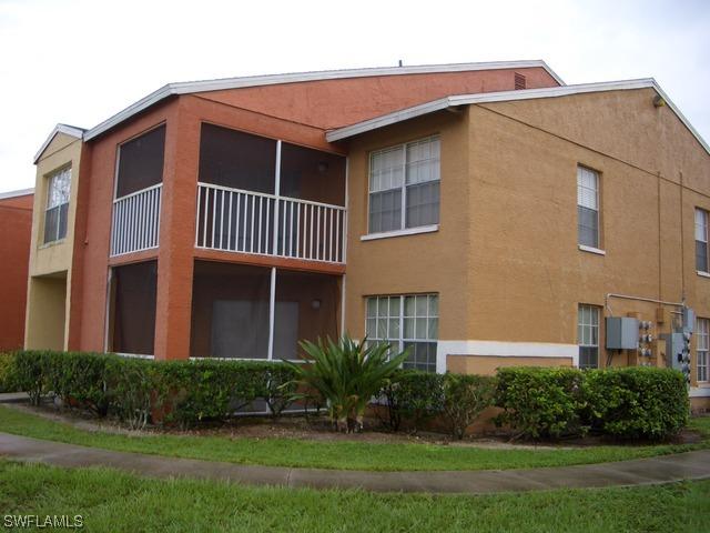 201 Santa Clara Dr. #10, Naples, FL 34104