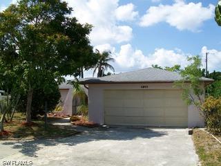1218 Cooper Dr., Naples, FL