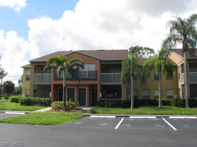 124 Santa Clara Dr. #11, Naples, FL 34104