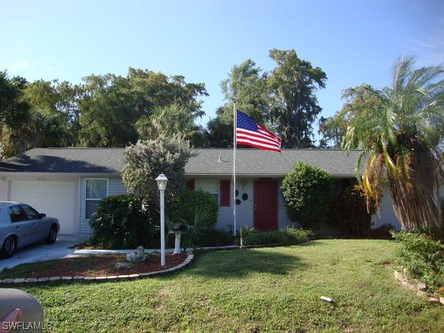 4576 Robin Ave., Naples, FL