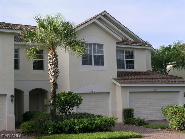 1240 Oxford Ln. #10, Naples, FL