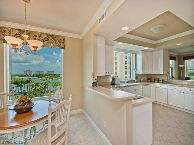 425 Cove Tower Dr. #604, Naples, FL 34110