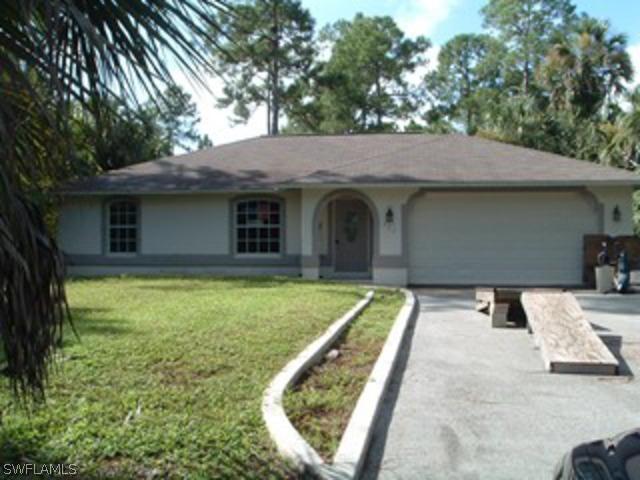 420 39th Ave., Naples, FL 34120