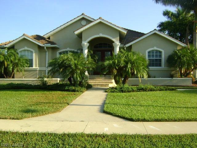 210 Clyburn St., Marco Island, FL