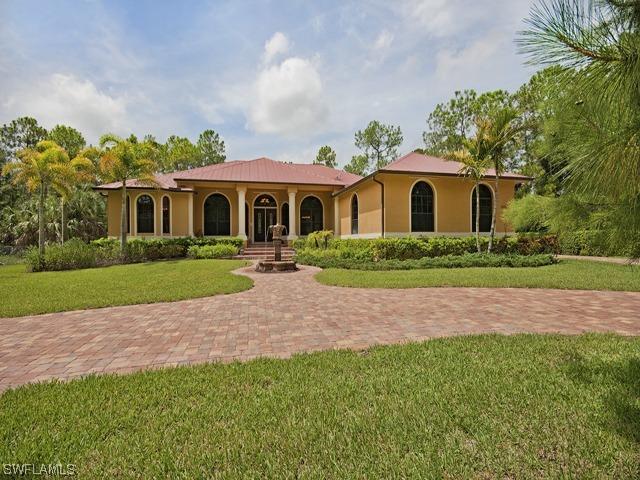 3270 5th Ave., Naples, FL 34120
