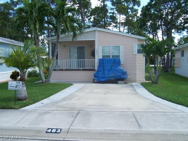 483 Cheetah Dr., Naples, FL 34114